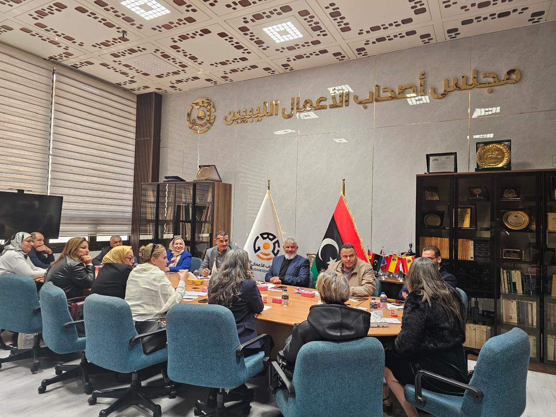 صورة من نشاطات المجلس