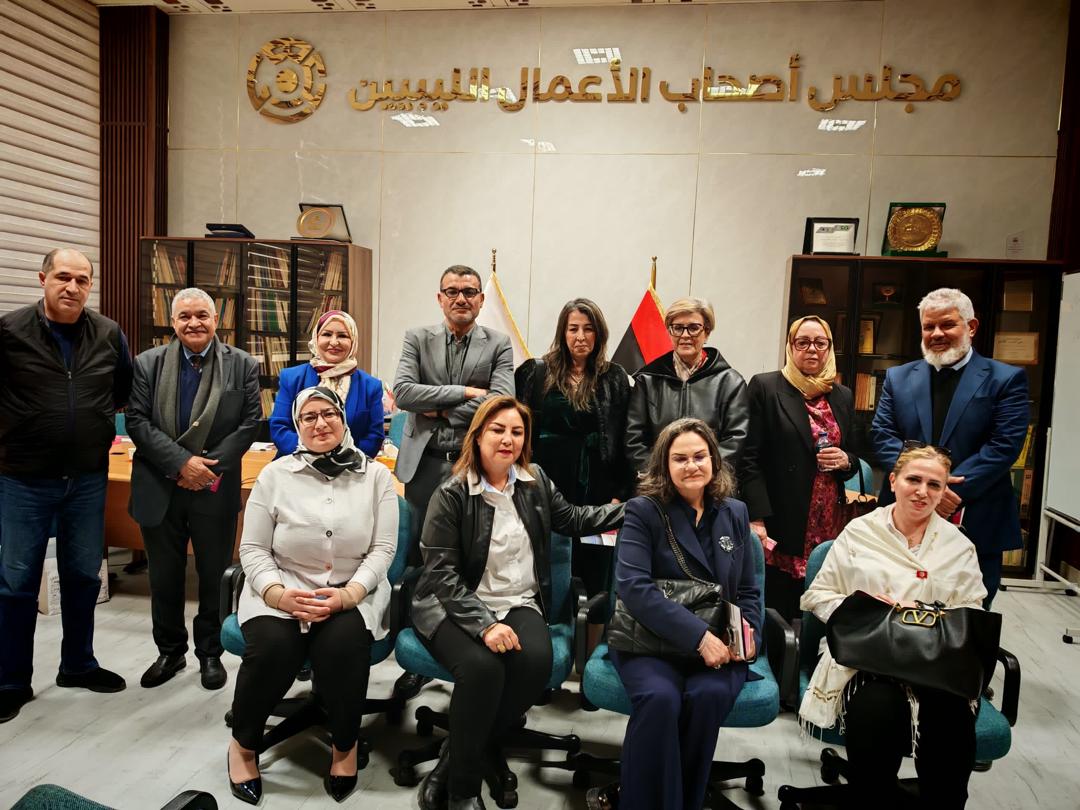 اجتماع المدير العام لمجلس أصحاب الأعمال الليبيين مع وفد مجلس صاحبات الأعمال في تونس